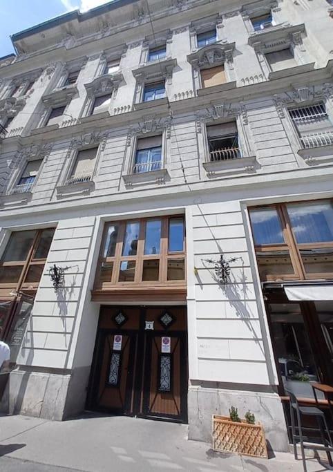 H & A Suite Synagogue Budapest Luaran gambar